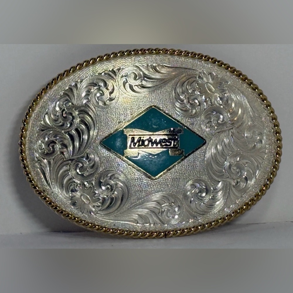 Montana Silversmiths Midwest Western Belt Buckle - Silver Plate Engraved Scroll
